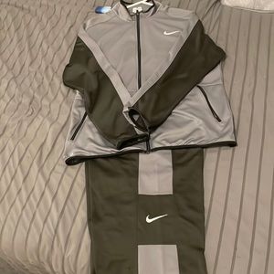 Nike dri fit 2 piece mesh warm up sweat suits